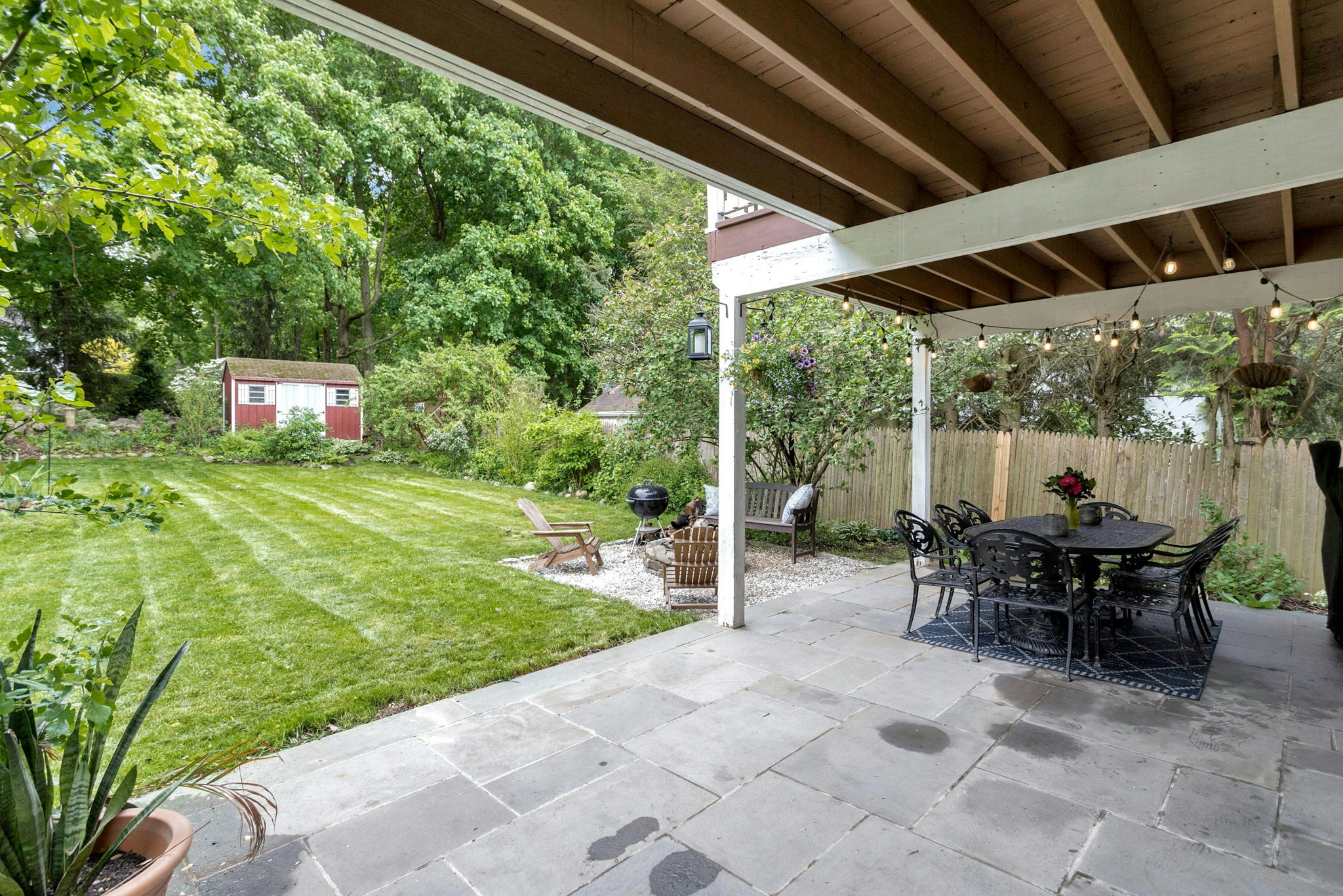 Covered Patio & Fire Pit