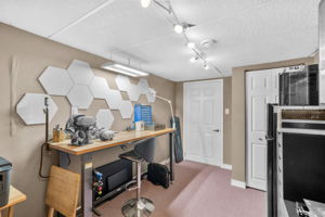  Photo 44