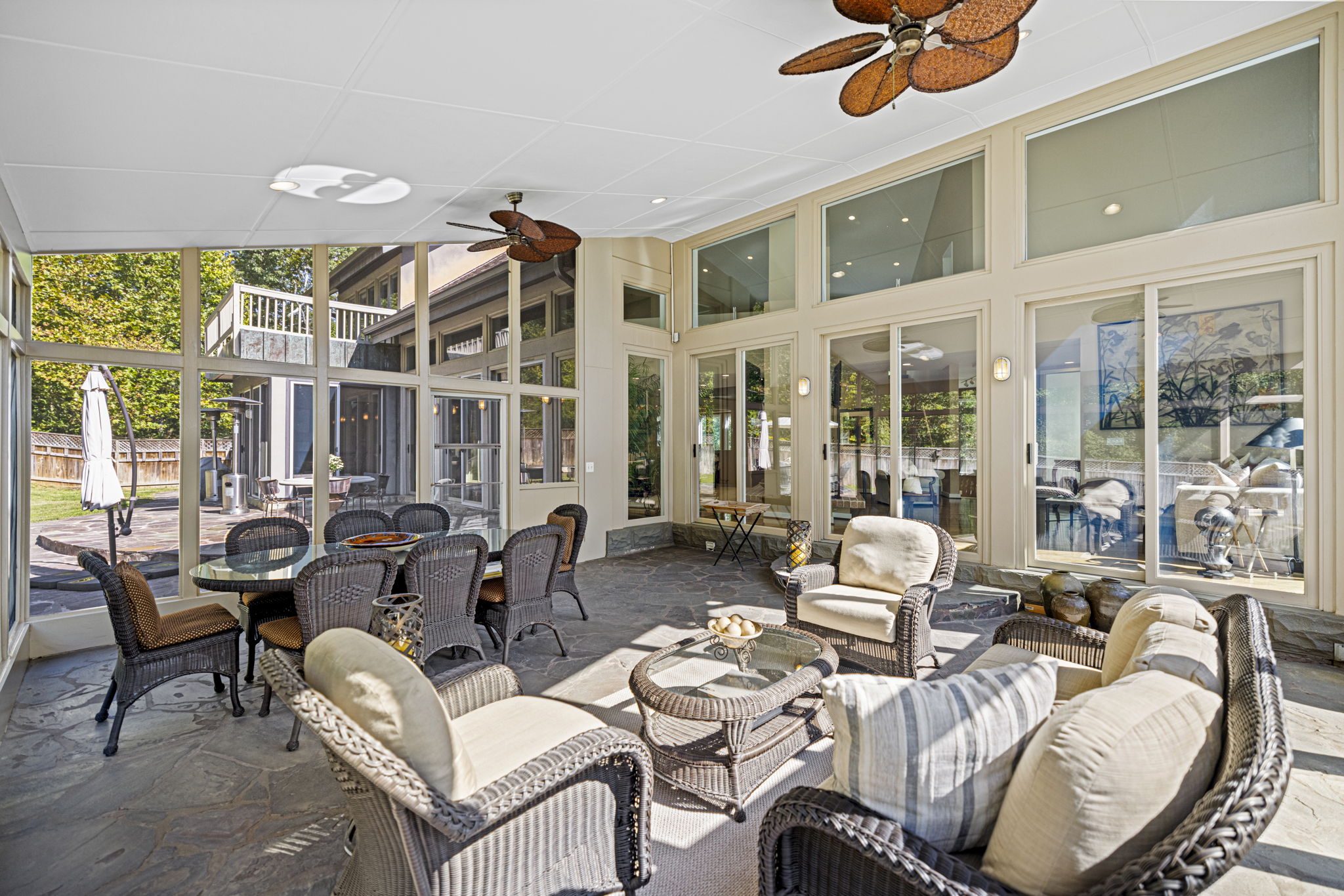 Screened-in Porch with Entertainment & Dining Area
