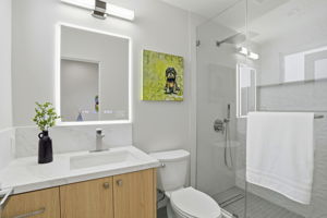  Photo 39