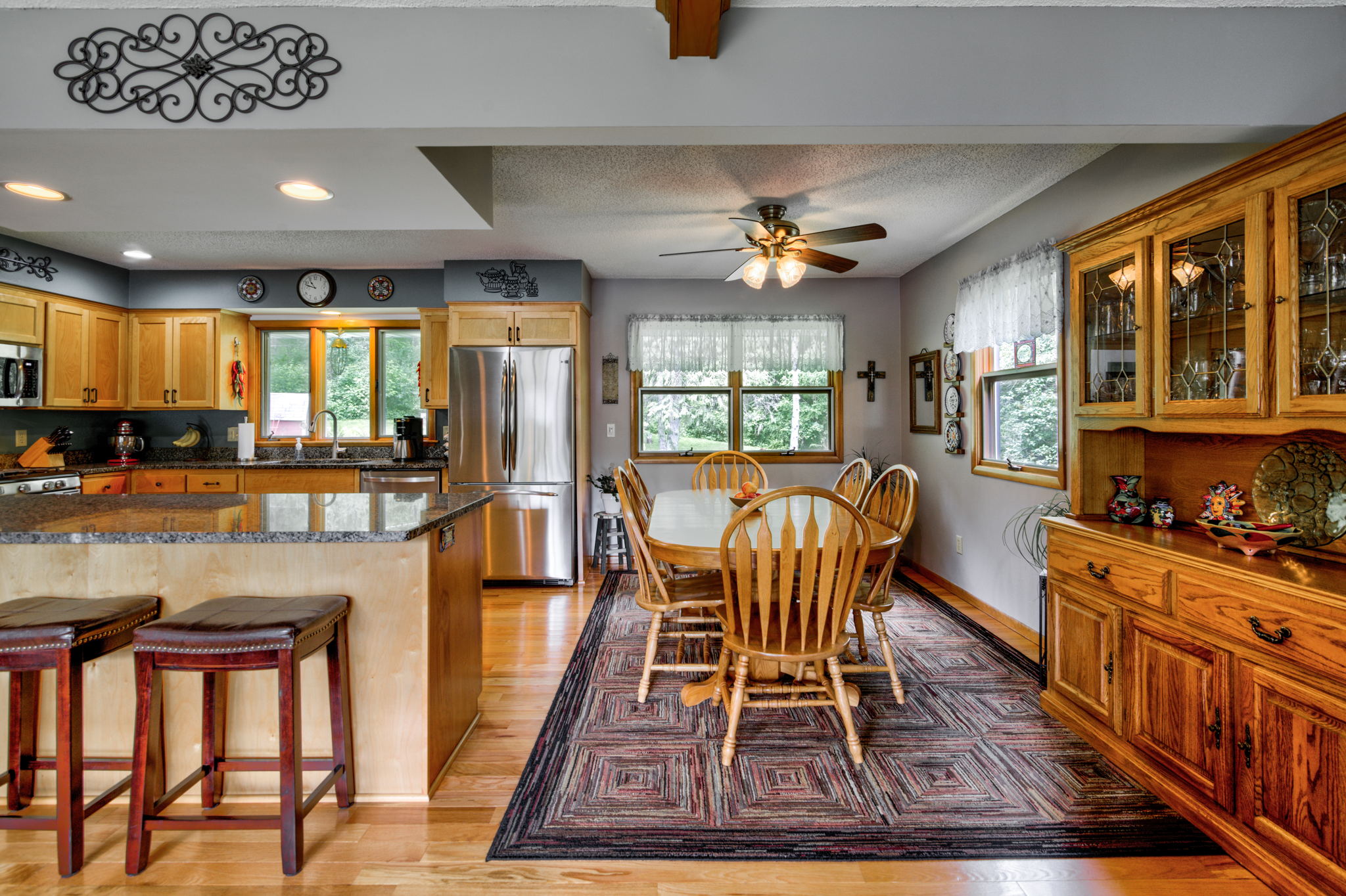 11Dining Room