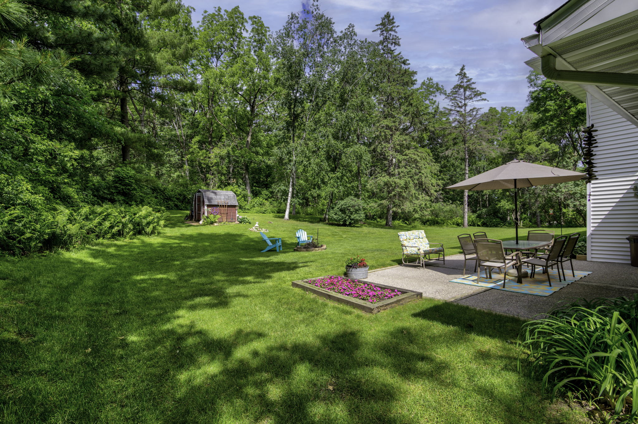 04Backyard