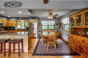 11Dining Room