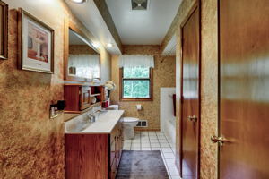 24Primary Bathroom