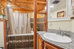 Admiral Ln-S2406-021.jpg