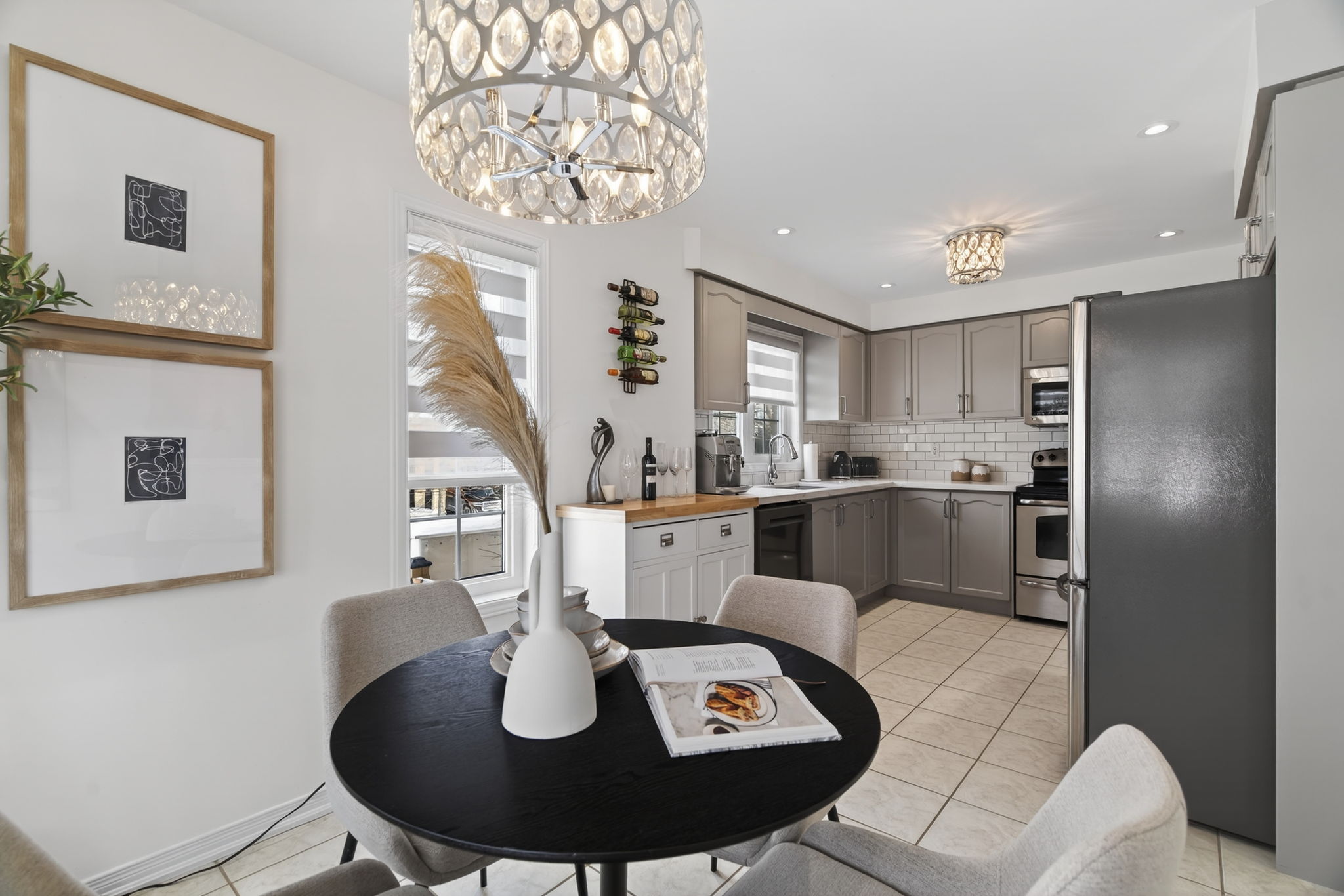 130 Aspenwood Dr Newmarket, ON L3X 2X6