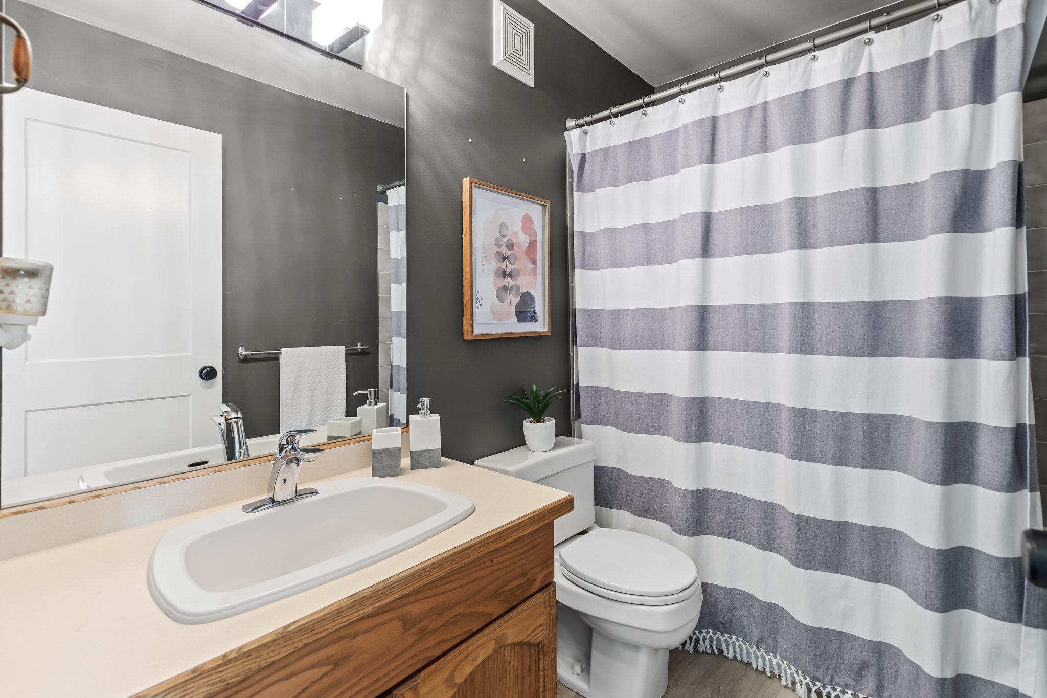 130 Barnham Crescent, Winnipeg, MB R2R 2T5, Canada Photo 17