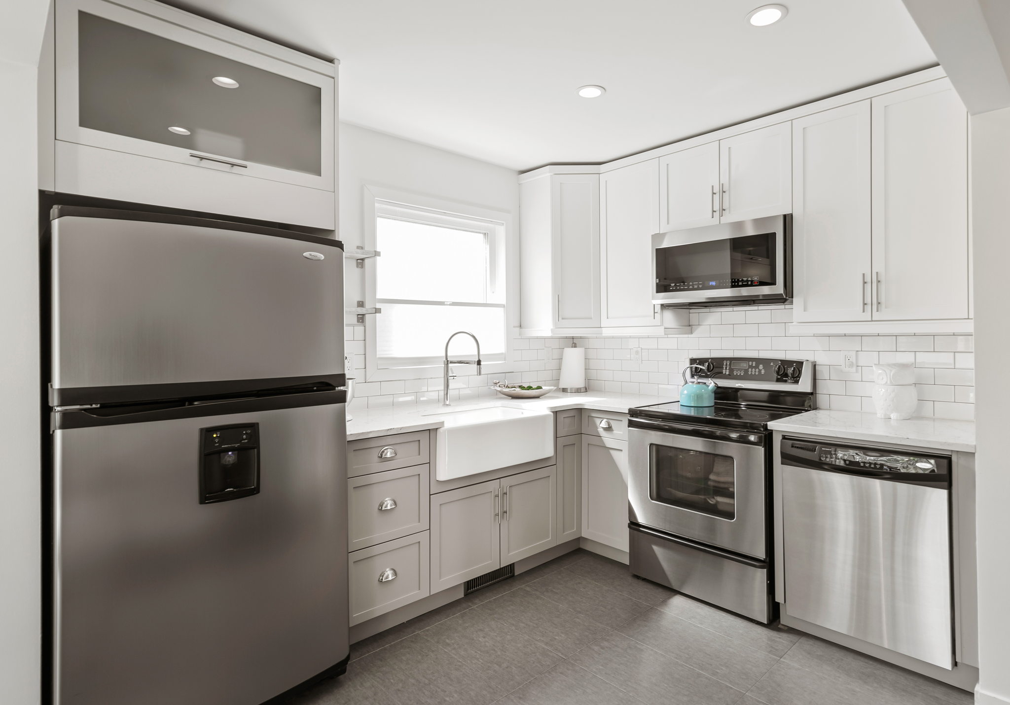 130 Barnham Crescent, Winnipeg, MB R2R 2T5, Canada Photo 11
