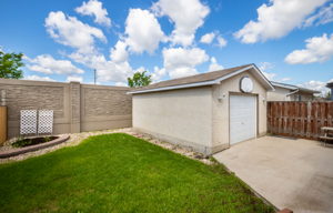 130 Barnham Crescent, Winnipeg, MB R2R 2T5, Canada Photo 24