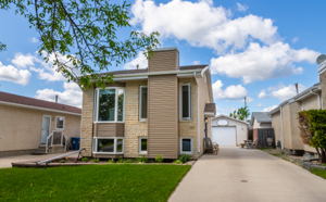 130 Barnham Crescent, Winnipeg, MB R2R 2T5, Canada Photo 0
