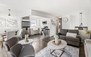 130 Barnham Crescent, Winnipeg, MB R2R 2T5, Canada Photo 3
