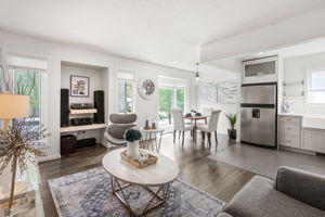 130 Barnham Crescent, Winnipeg, MB R2R 2T5, Canada Photo 4