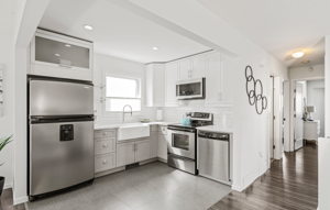 130 Barnham Crescent, Winnipeg, MB R2R 2T5, Canada Photo 9