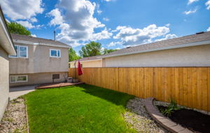 130 Barnham Crescent, Winnipeg, MB R2R 2T5, Canada Photo 26