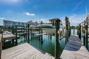 Dock and Boat Lift3