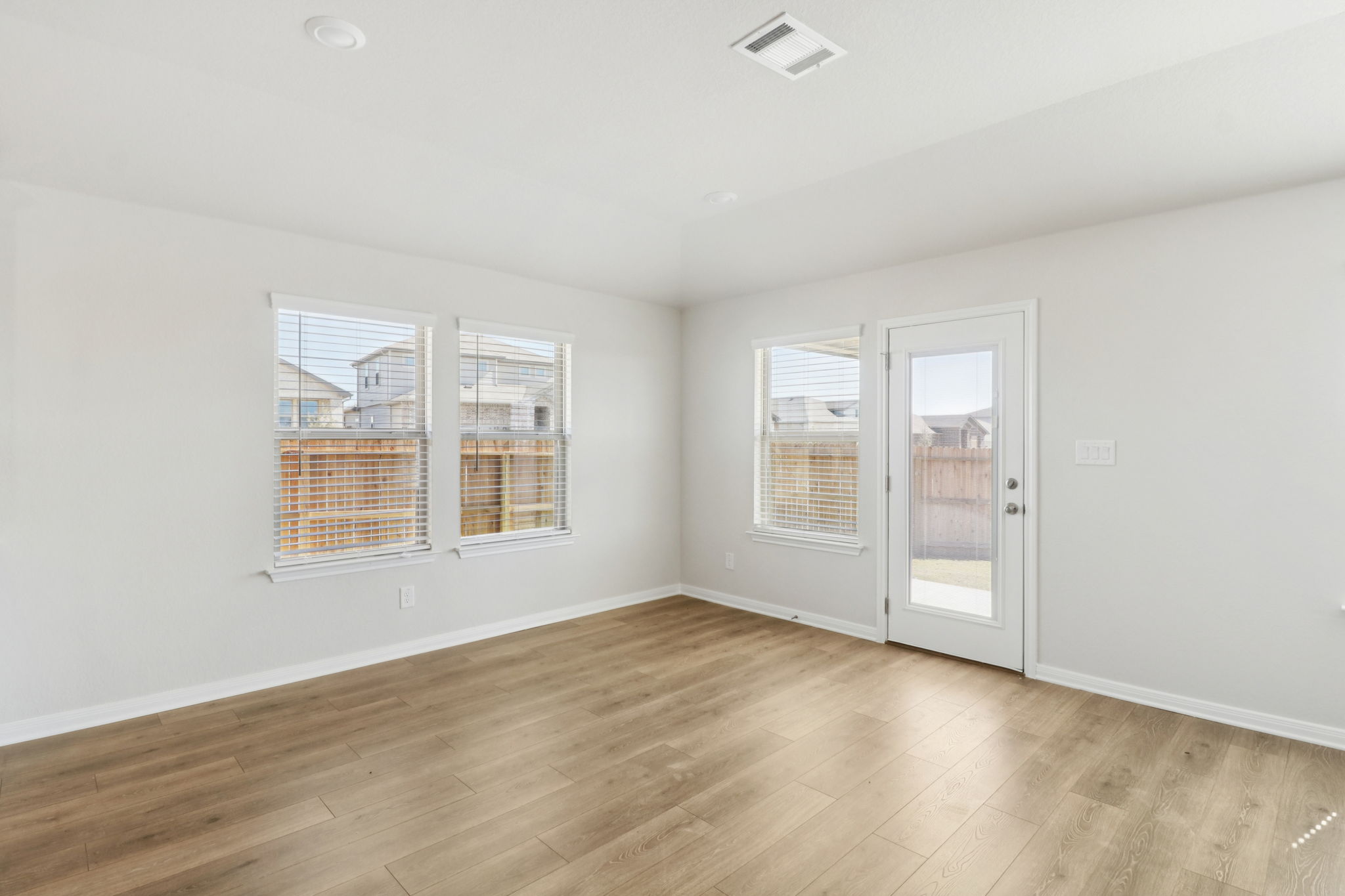 San Antonio East - Legendary Trails - 130 Dakota Ridge Schertz TX 78108 - 008