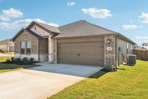 San Antonio East - Legendary Trails - 130 Dakota Ridge Schertz TX 78108 - 003