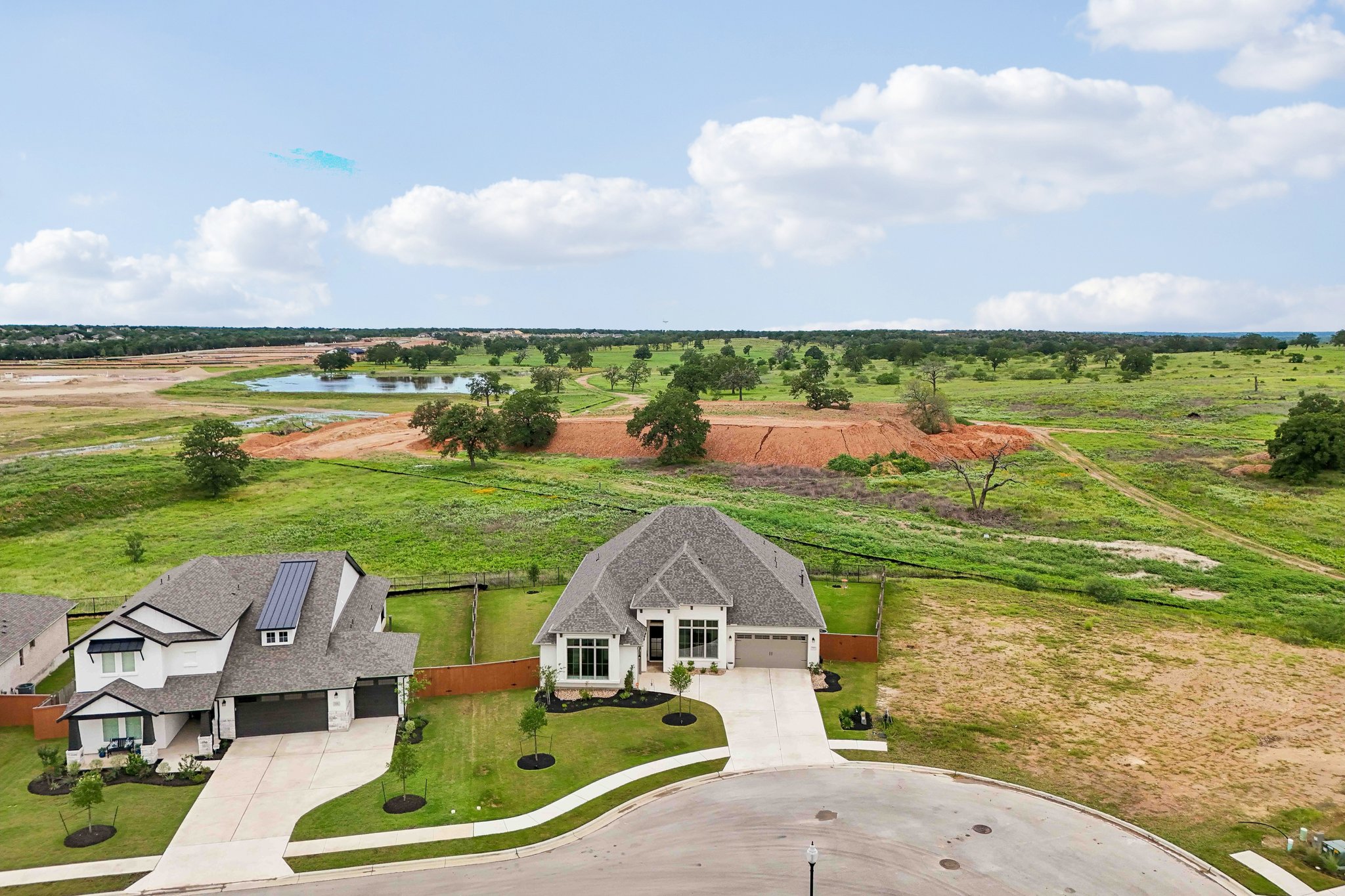 Firethorn Loop-S2105-062.jpg