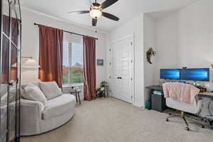 Firethorn Loop-S2105-033.jpg