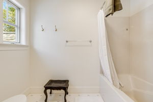  Photo 51