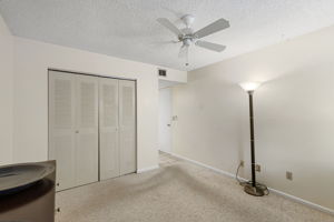  Photo 39