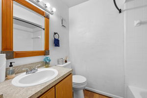  Photo 35