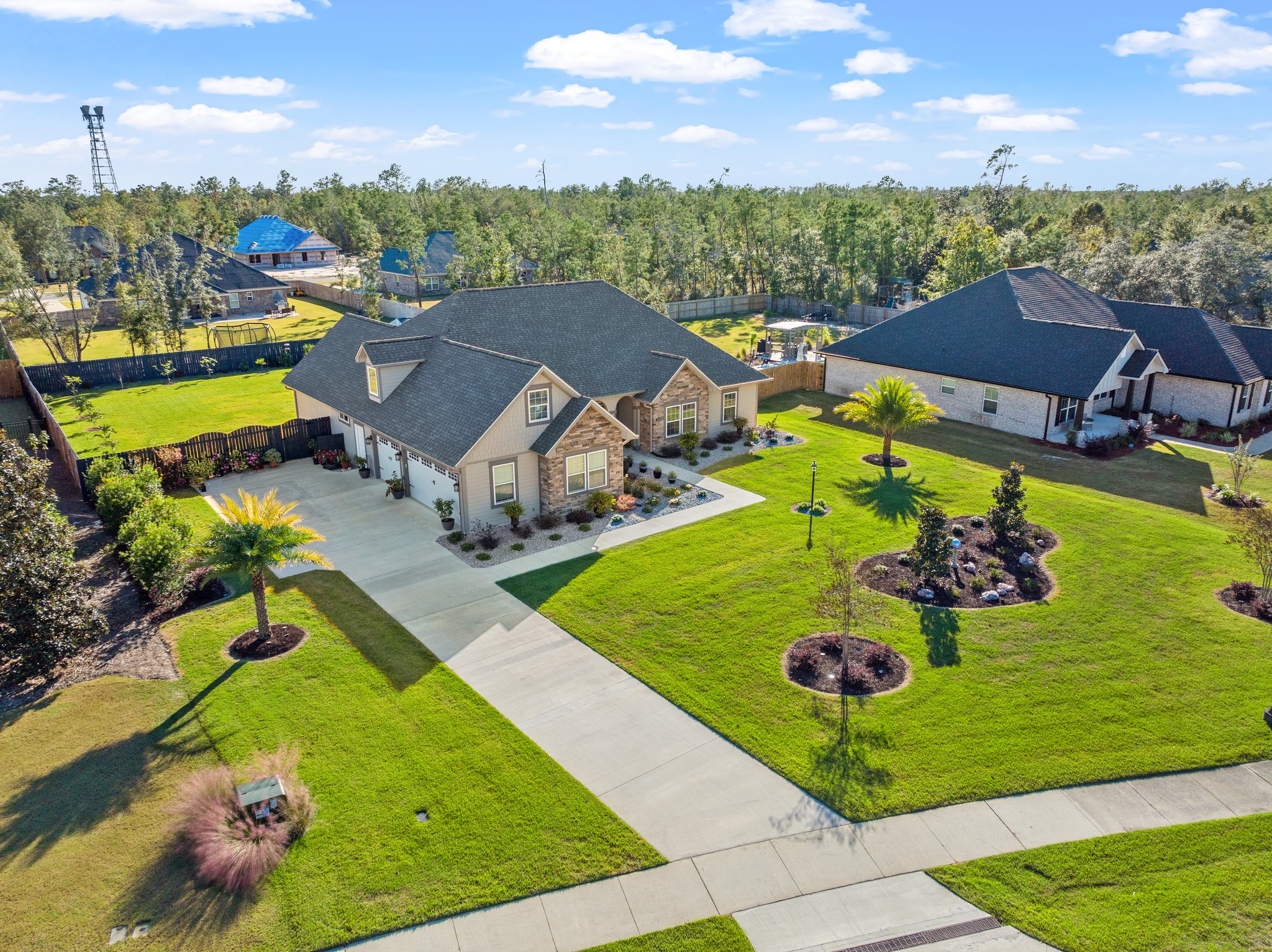 130 Lake Merial Blvd, Southport, FL 32409, USA Photo 6