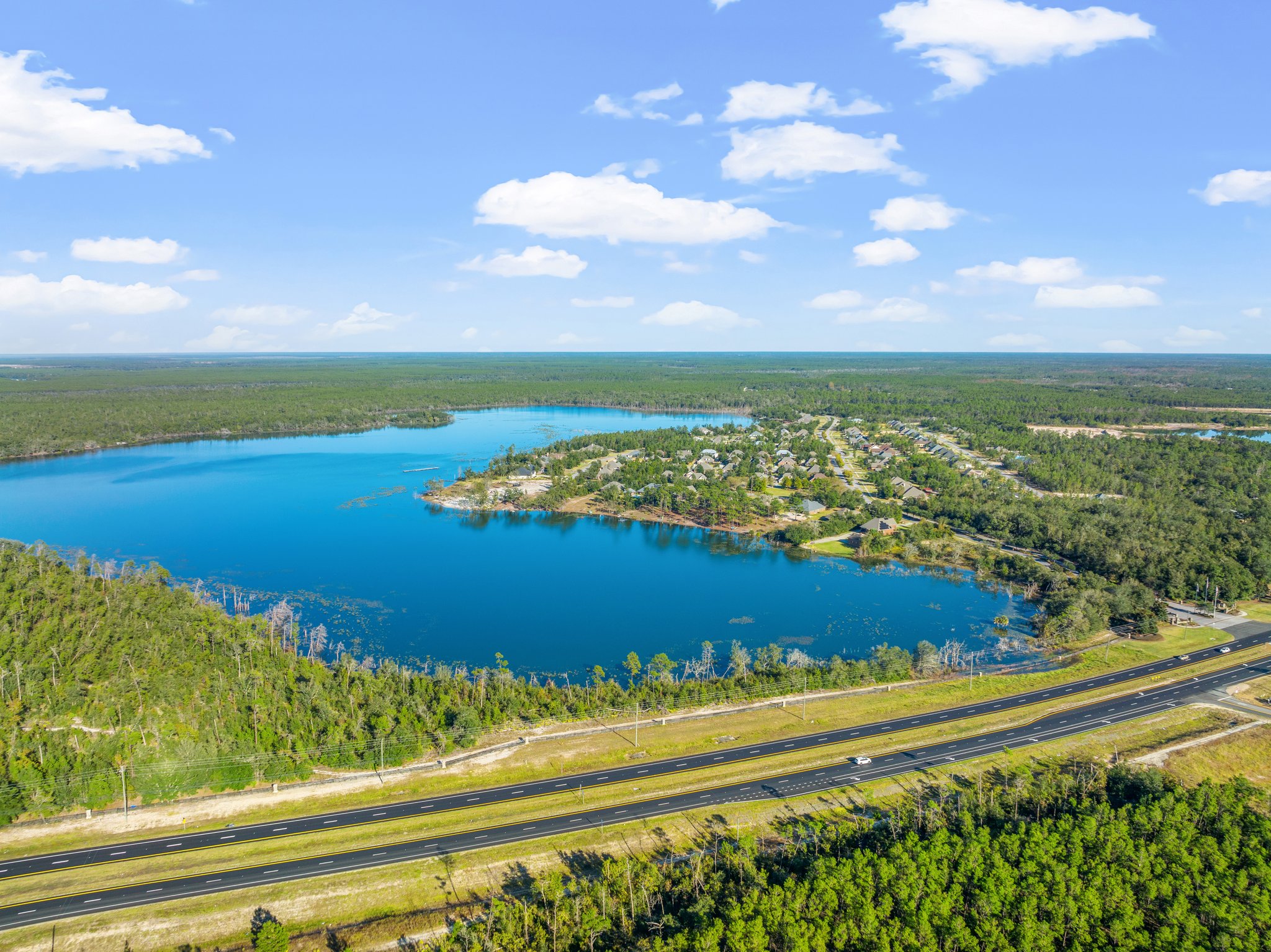 130 Lake Merial Blvd, Southport, FL 32409, USA Photo 24