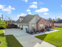 130 Lake Merial Blvd, Southport, FL 32409, USA Photo 6