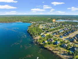 130 Lake Merial Blvd, Southport, FL 32409, USA Photo 20