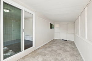 026_F8_130 Leanne Ln
