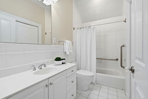  Photo 37