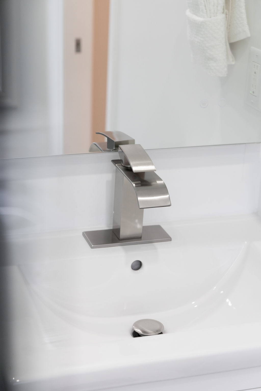 Toronto property showcase — delivered property photograph 38