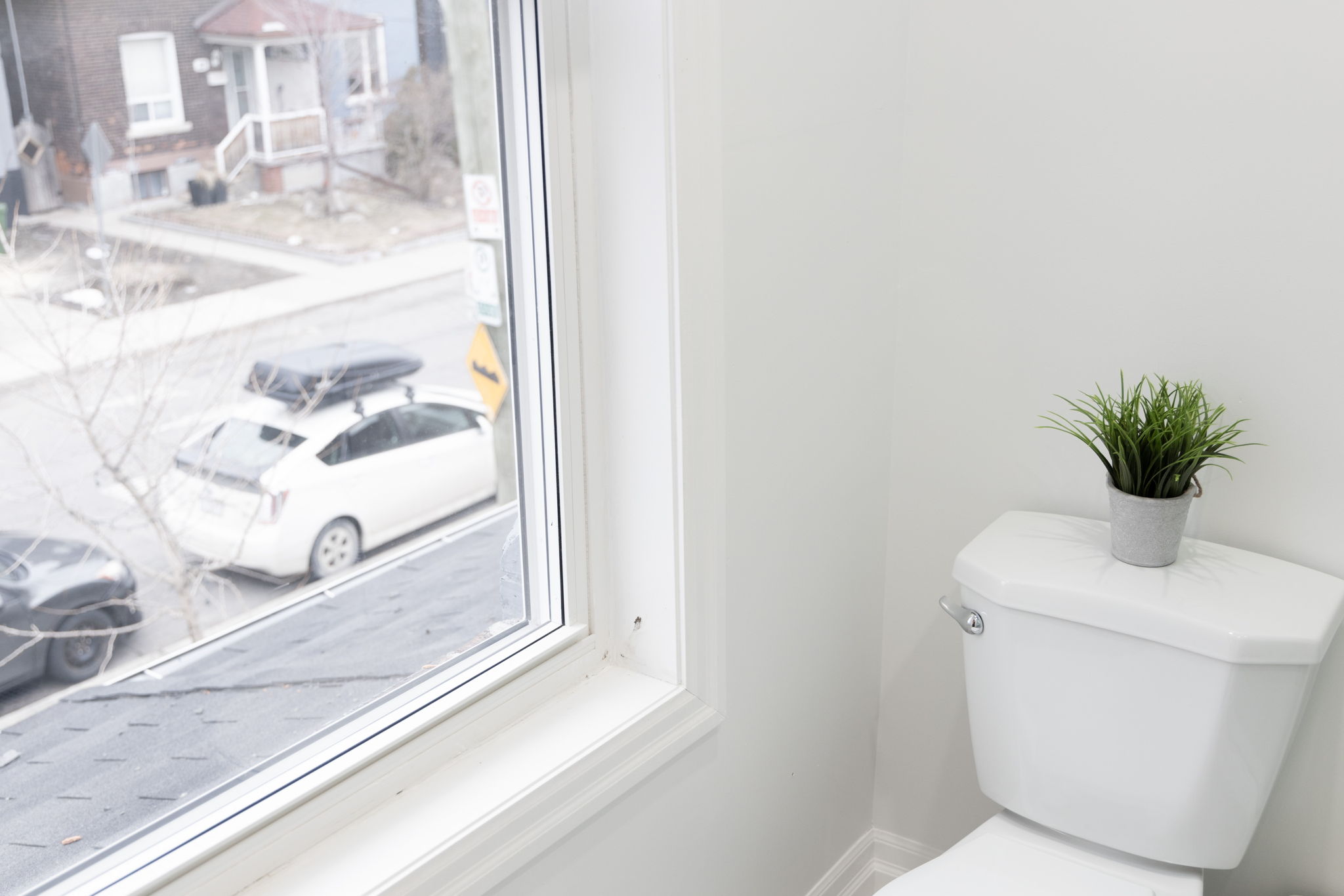 Toronto property showcase — delivered property photograph 37