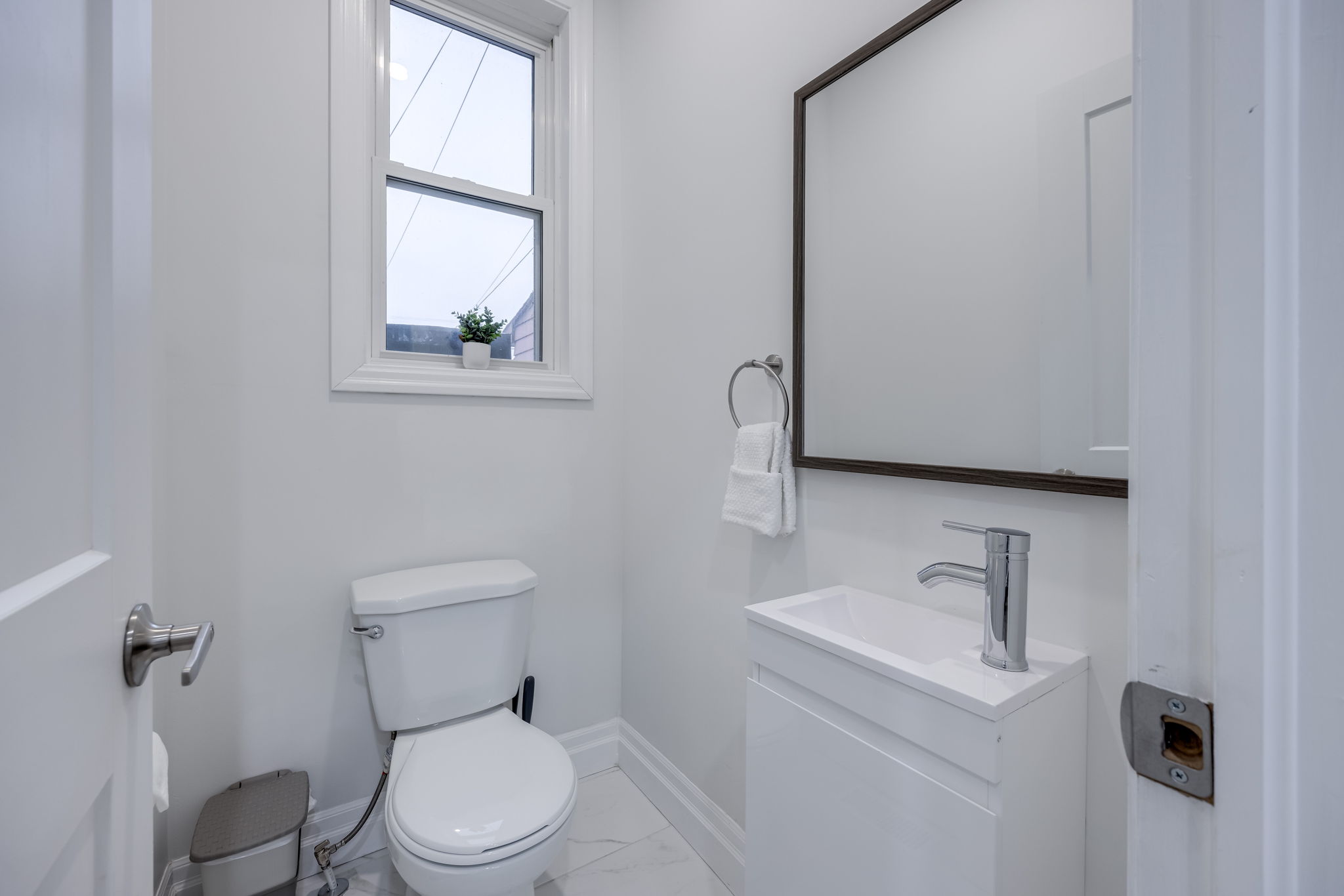 Toronto property showcase — delivered property photograph 12