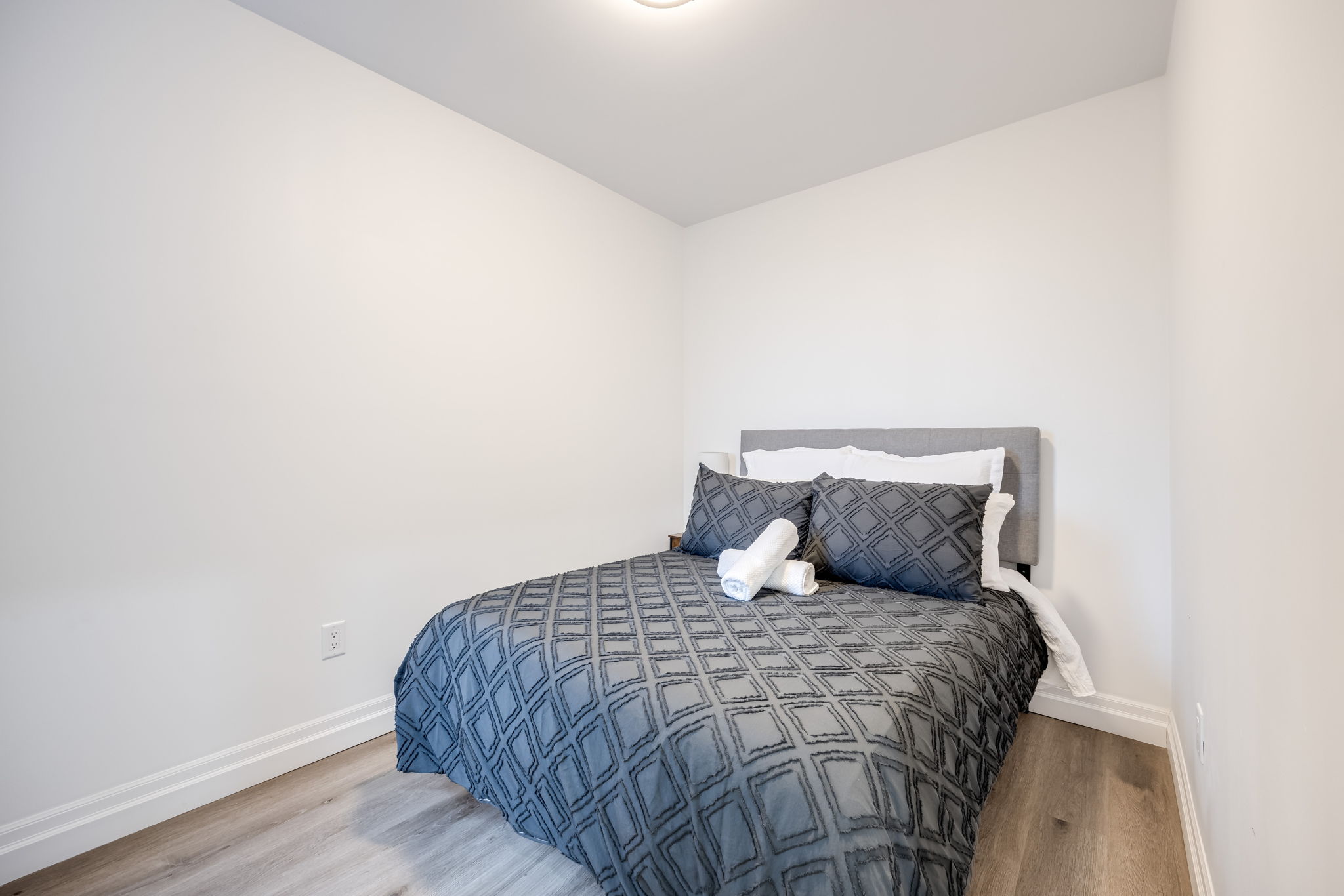 Toronto property showcase — delivered property photograph 16