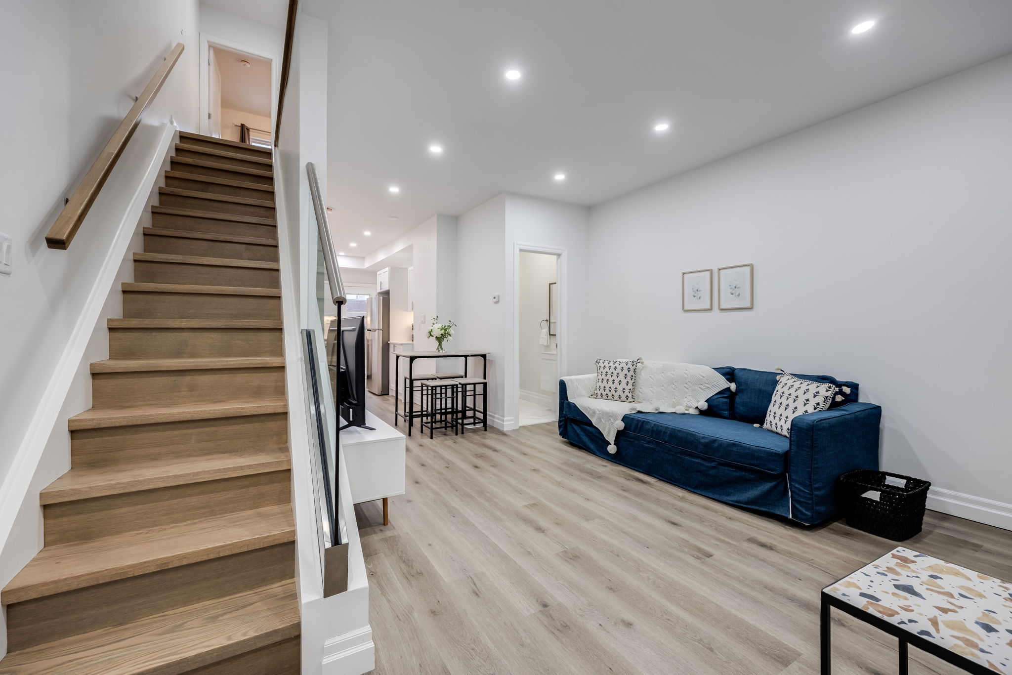 Toronto property showcase — delivered property photograph 3