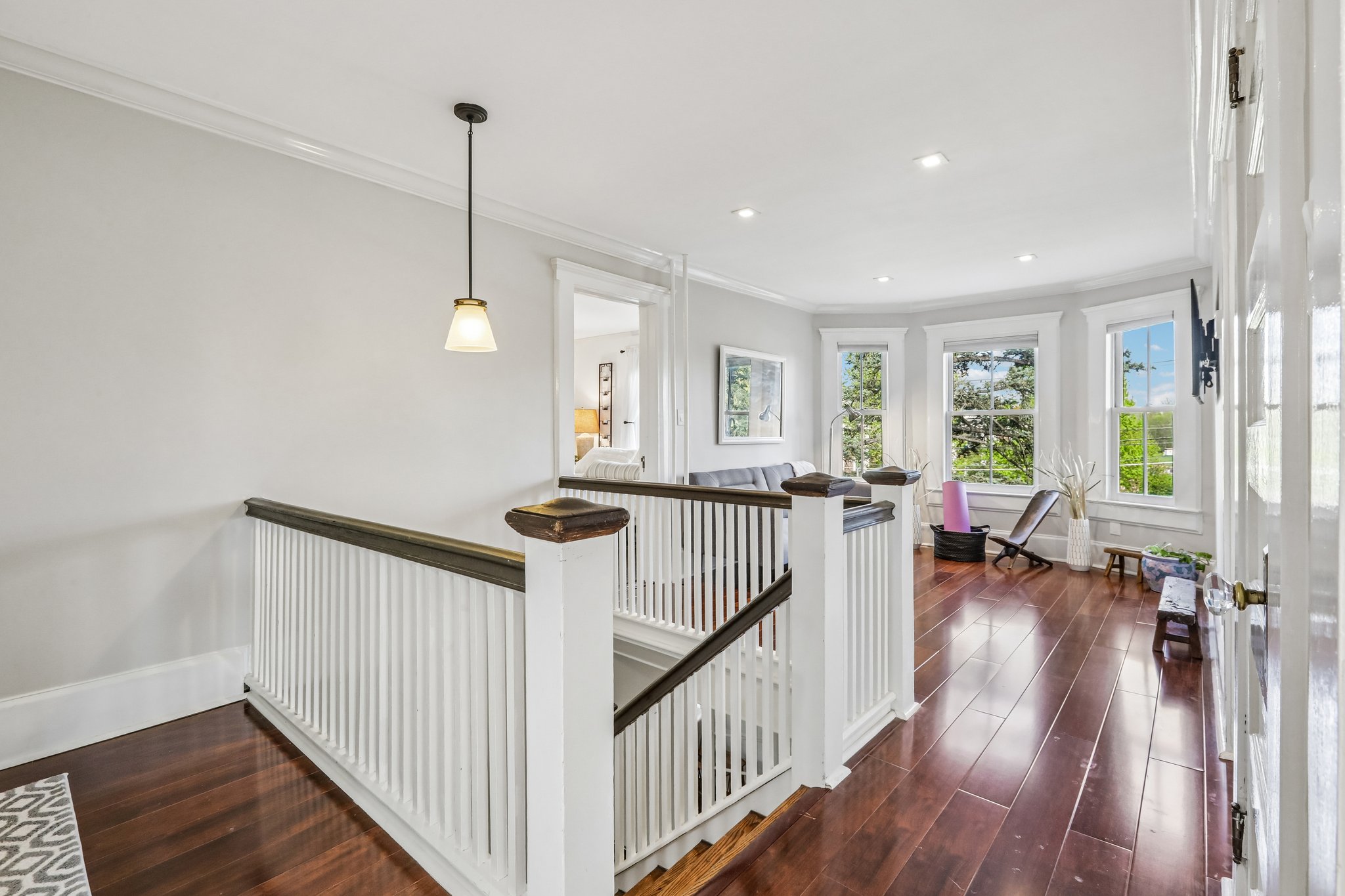 N Maple Ave-S2204-048.jpg