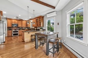 N Maple Ave-S2204-038.jpg