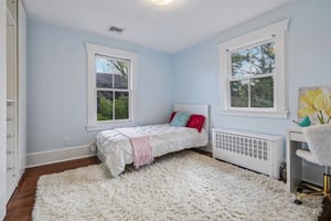 N Maple Ave-S2204-059.jpg