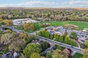 N Maple Ave-S2204-105.jpg