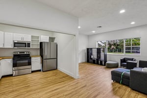 NW 85th St-S0407-015.jpg