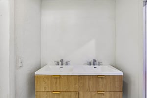 NW 85th St-S0407-024.jpg