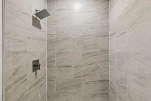 NW 85th St-S0407-026.jpg