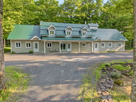  Photo 0