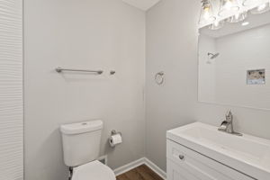  Photo 23