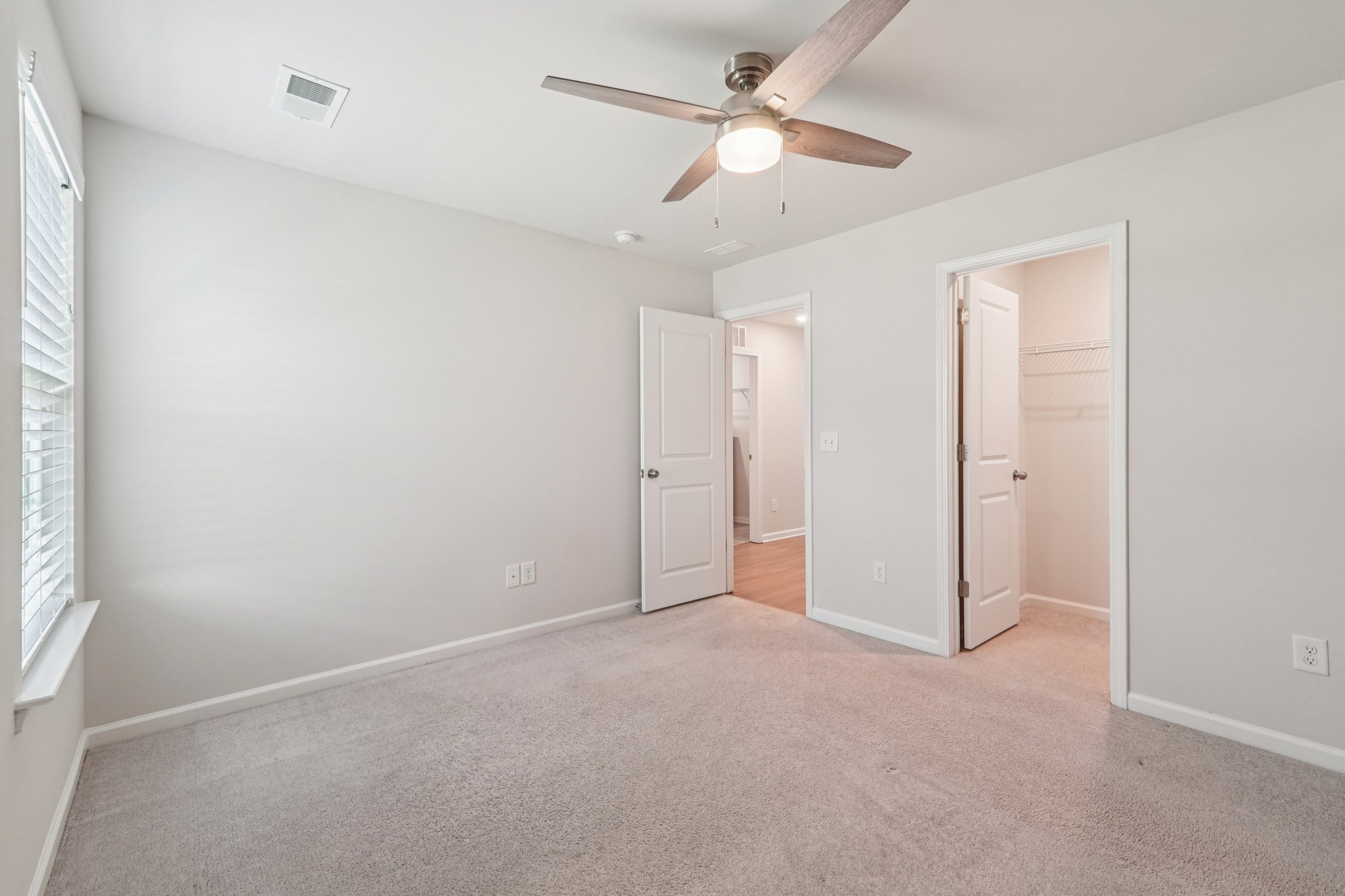 Rooster Tail Ln-S2108-048.jpg