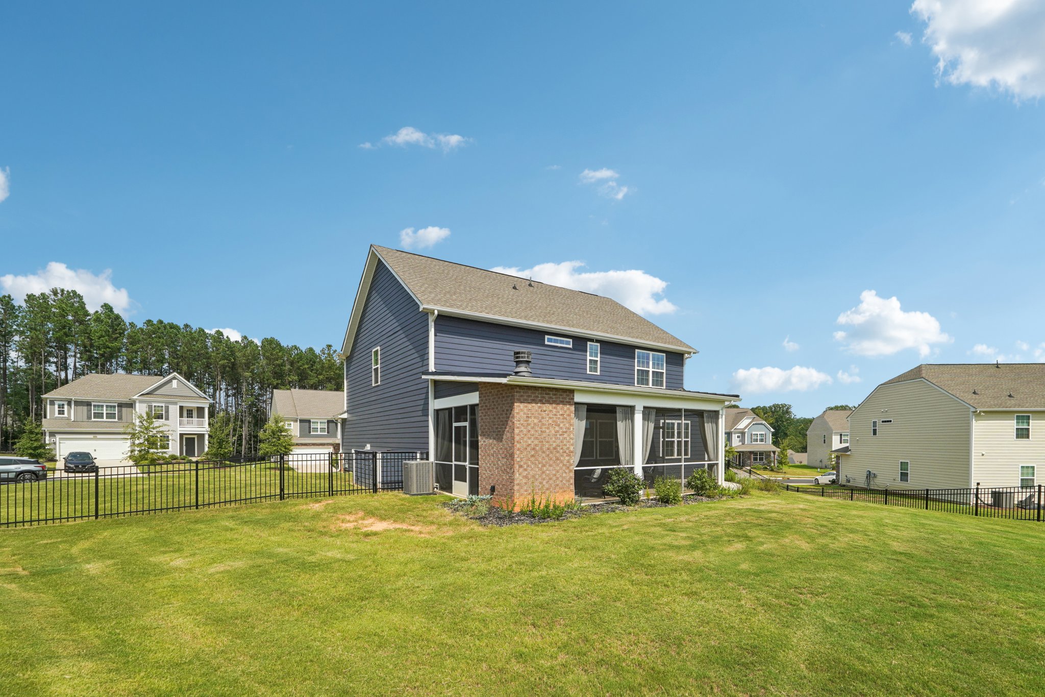 Rooster Tail Ln-S2108-055.jpg