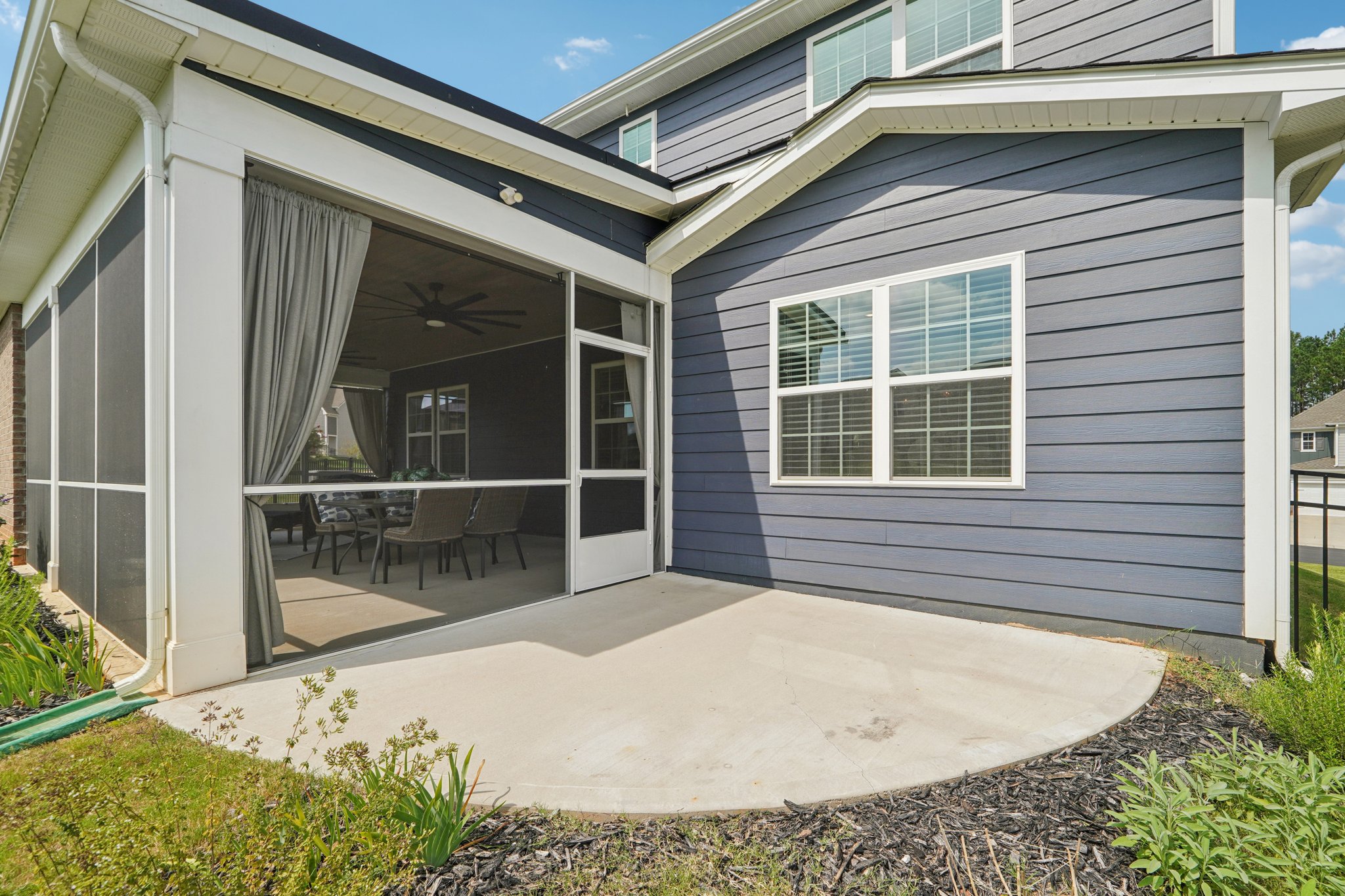 Rooster Tail Ln-S2108-060.jpg