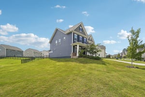 Rooster Tail Ln-S2108-005.jpg